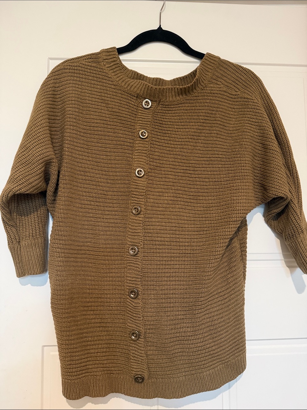 Women’s Size M Button-Back Knit Sweater Cardigan - Brown